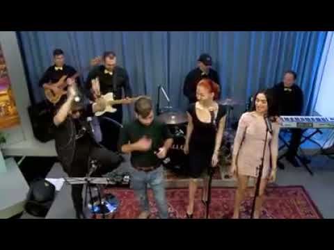 დათო ხუჯაძე - მეგობრებთან ერთად  ( თურქული ვერსია ამიკოს შესრულებით )