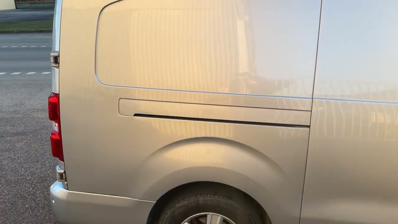 Lätt lastbil PEUGEOT