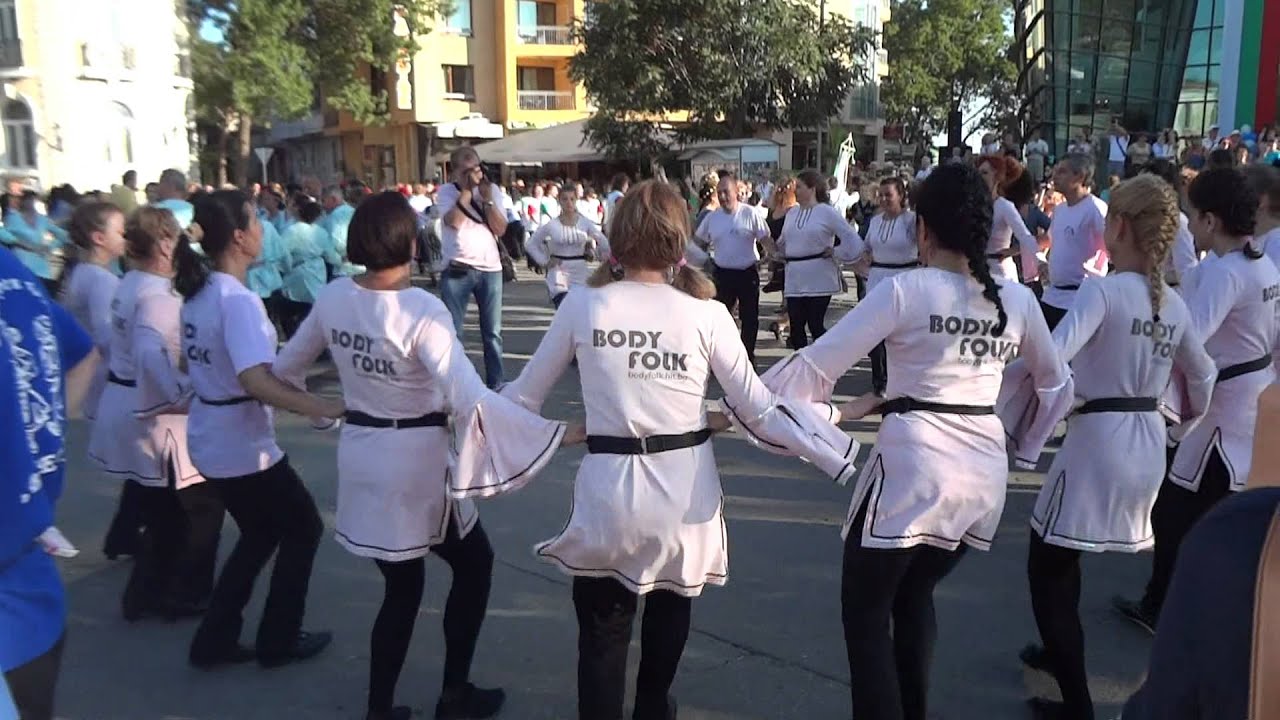 Body Folk Пазарджишка копанитца Поморие 2012 YouTube