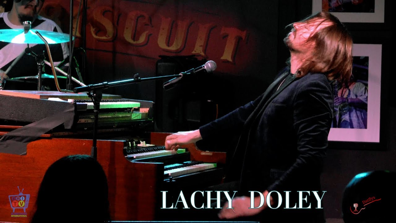 Lachy Doley I'm a Man Performed at The Funky Biscuit - YouTube