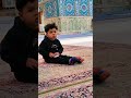طفل جميل في حرم مولا علي ع ياعلي مولا ع ل يہ الس لام ياعلي ياحسين يافاطمه یارضا ياعباس