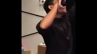 Khai Bahar belanje lagu sembilu ( Ella )