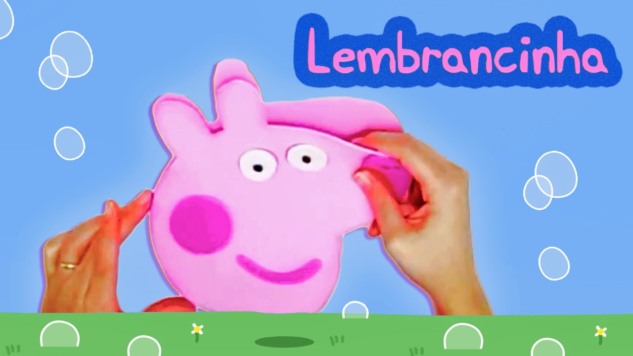 CASINHA DA PEPPA PIG de EVA 