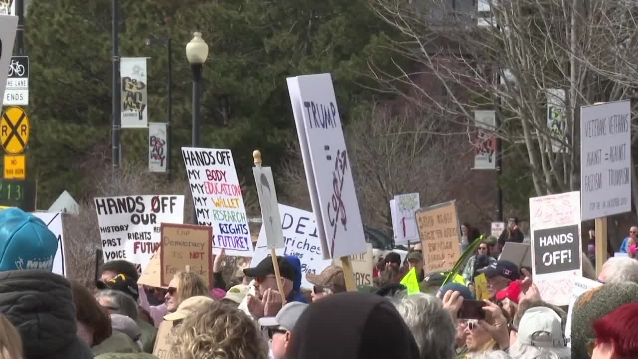 Hands-Off Green Bay Protesters speak out Against Trump policies - YouTube