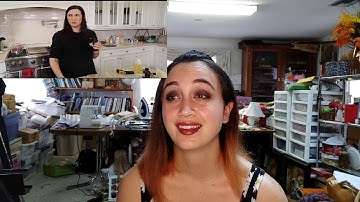 Professional soapmaker reviews Safiya Nygaard following a soap cupcake tutorial