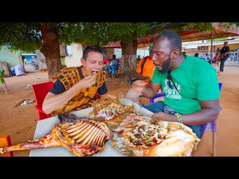 Mutton BBQ on the Street!! AFRICAN STREET FOOD - Choukouya in Côte d'Ivoire!!