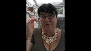 2 Minute Tapping: EFT for when you're afraid to shine