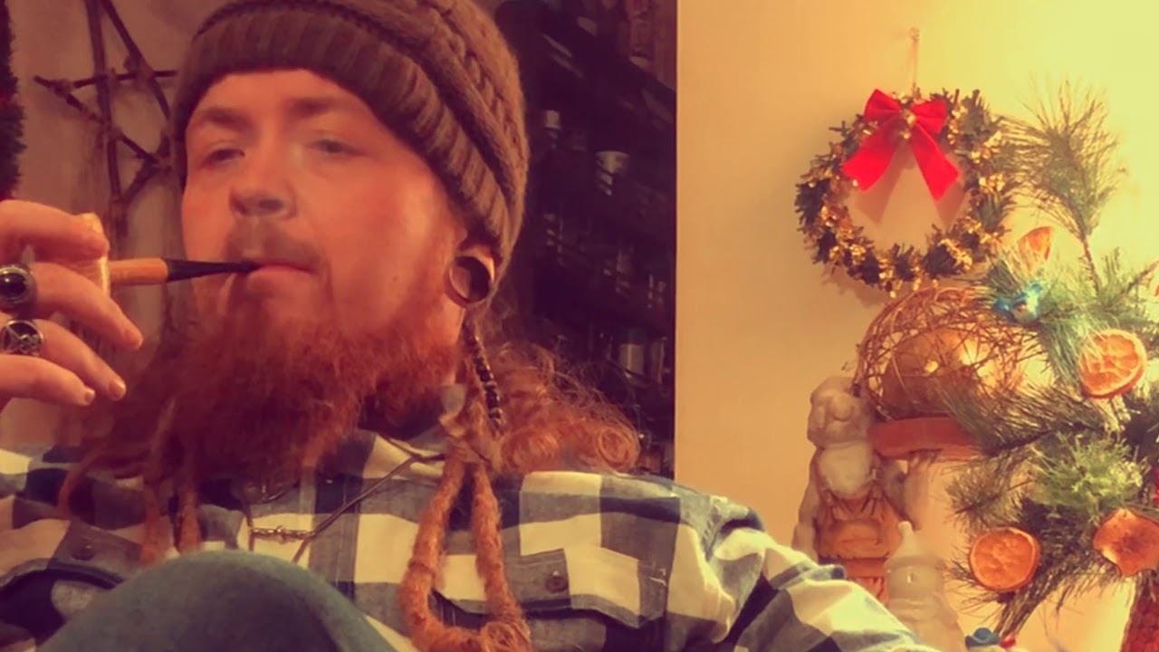 Cornell and Diehl Corn Cob Pipe and a Button Nose Review YouTube