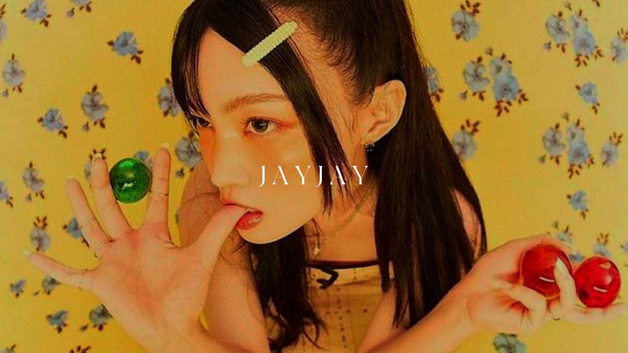 CHUNG HA – PLAY [sped up]