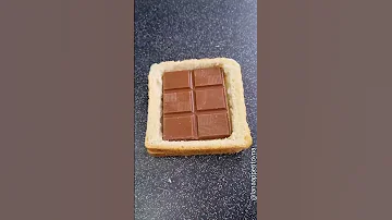 Вкуснейший хлеб с начинкой! Уже месяц едим и ещё хочется! Этот рецепт все взрослые держат в секрете!