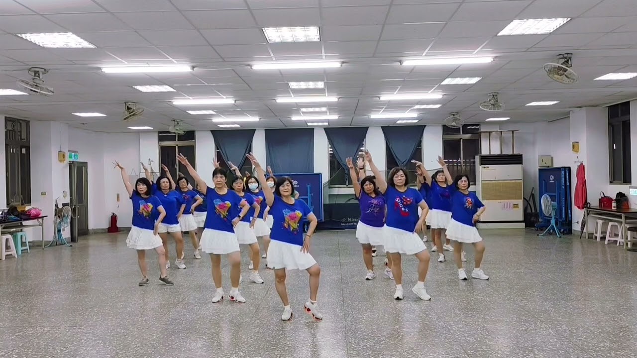 水水水-魏阿美舞蹈團隊示範/自編舞#單人創作舞蹈 #廣場舞 