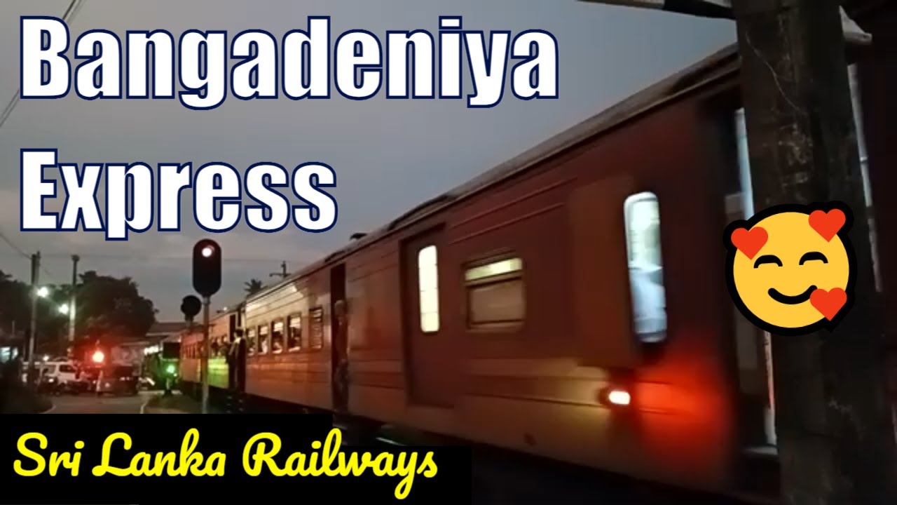 bangadeniya-express-train-with-class-m4-locomotive-in-sri-lanka