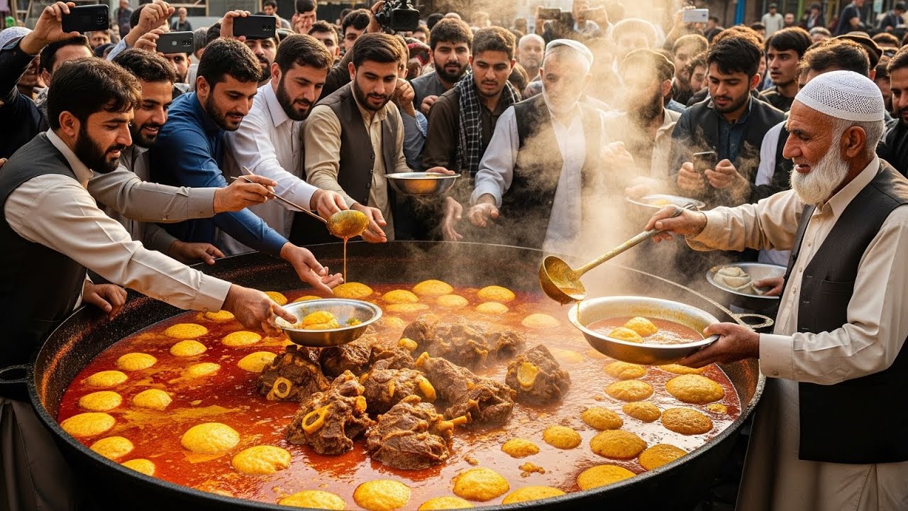 Massive 500 KG Most Crowd Afghan Rosh recipe | Street food Afghanistan ...