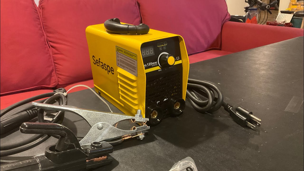 Long overview of the Sefaspe 120 amp mini stick welding machine.