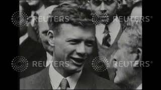 1927 FRANCE / AVIATION: Charles Lindbergh crosses the Atlantic.