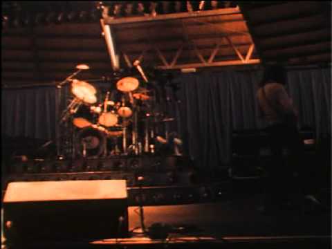 Queen - Live In Poitiers 25. 2. 1979