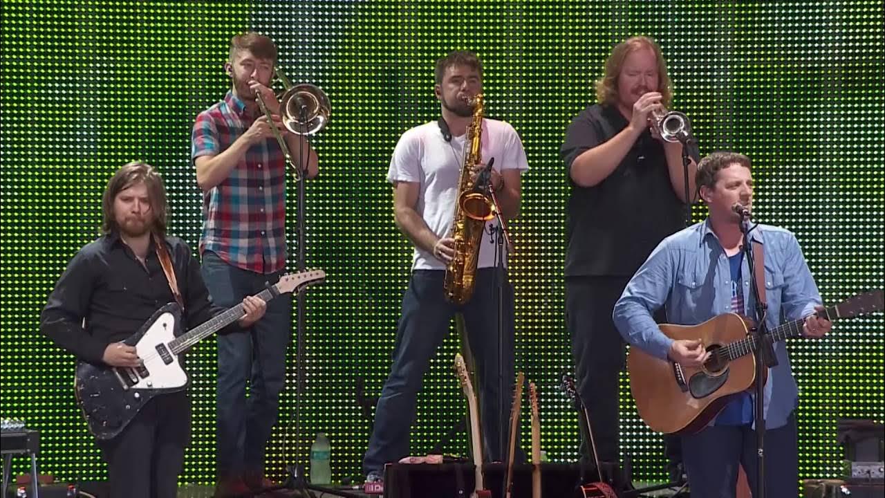 Sturgill Simpson – Life of Sin (Live at Farm Aid 2016) Sturgill Simpson – Life of Sin (Live at Farm Aid 2016)