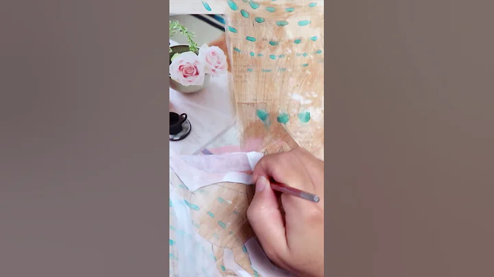 Art Journaling with Mixed Media and Collage #Shorts