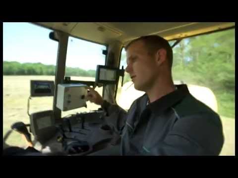 Alexis, 24 ans - conducteur d'engins agricoles