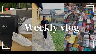 Weekly vlog: shopping || books || husband not happy with me being his wife?