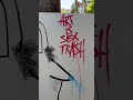 Erotica – street artist Barcelone, urban art video, streetart video