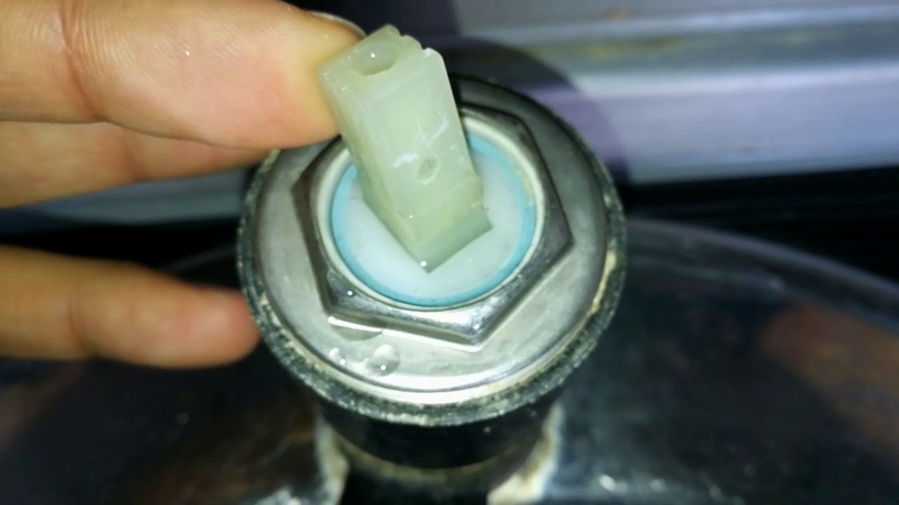 Ремонт крана, как разобрать кран? - YouTube