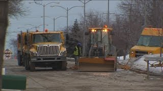 Neighbors have no water on city's South Side due to water main break