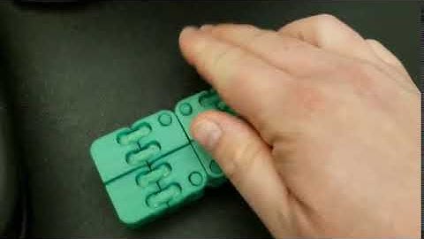 3D Printed Kobayashi Fidget Cube in Action