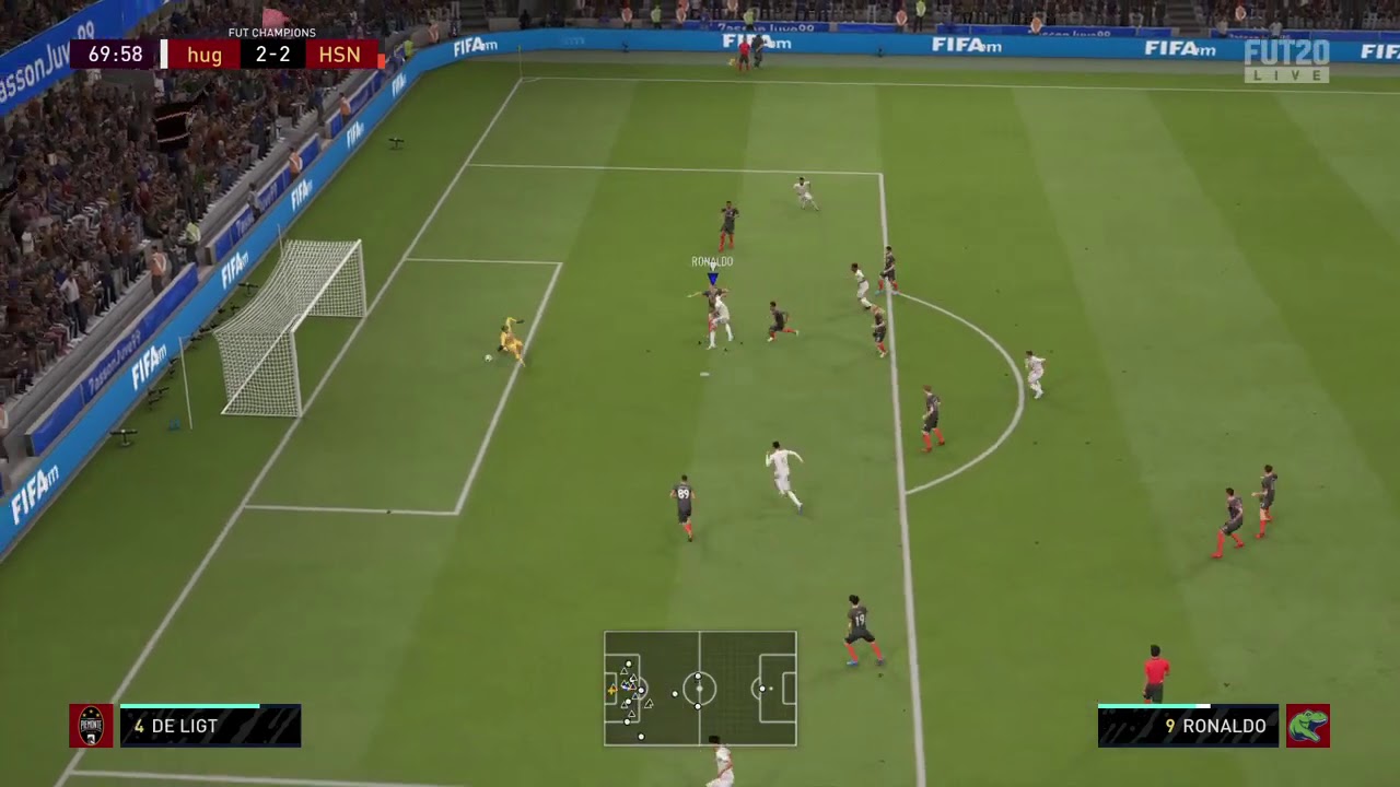 RONALDO R9 FUT CHAMPS