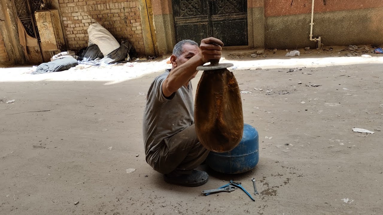 قدر الله وما شاء فعل شفته كميه القرف قولوا لي يا جماعه اشتري ايه ولا اعمل ايه