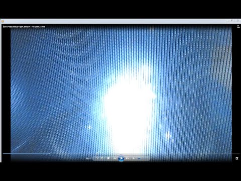 Вот почему нельзя греть металл в микроволновке