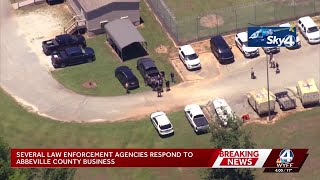 Several law enforcement agencies respond to Abbeville County business