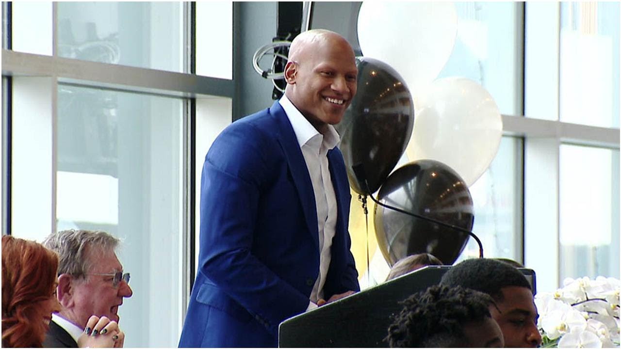 Steelers' Ryan Shazier shows progress with box jump