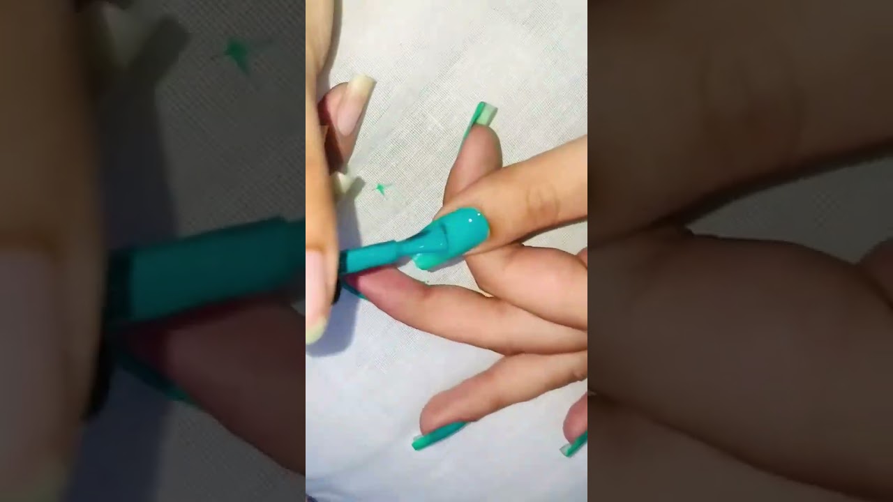 Paint nails like a pro😍