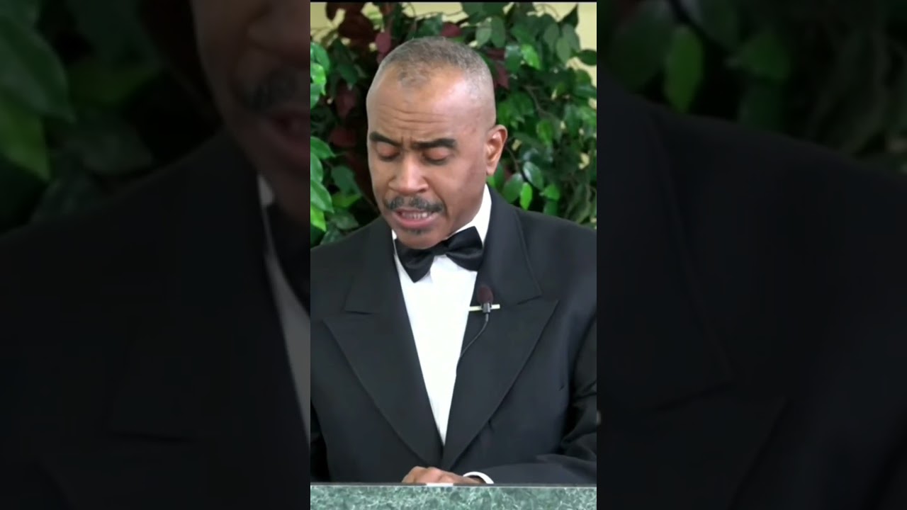 Five Guys Yum Food Burgers - Video