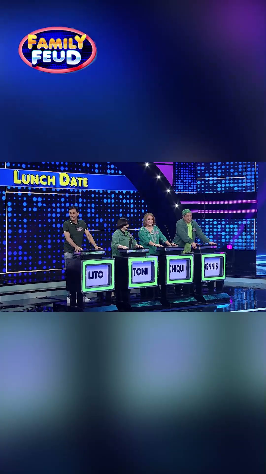 Halik pala ang gusto ni ate! #shorts | Family Feud