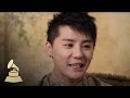 Capture de la vidéo Xia Junsu Grammy Exclusive | Grammys