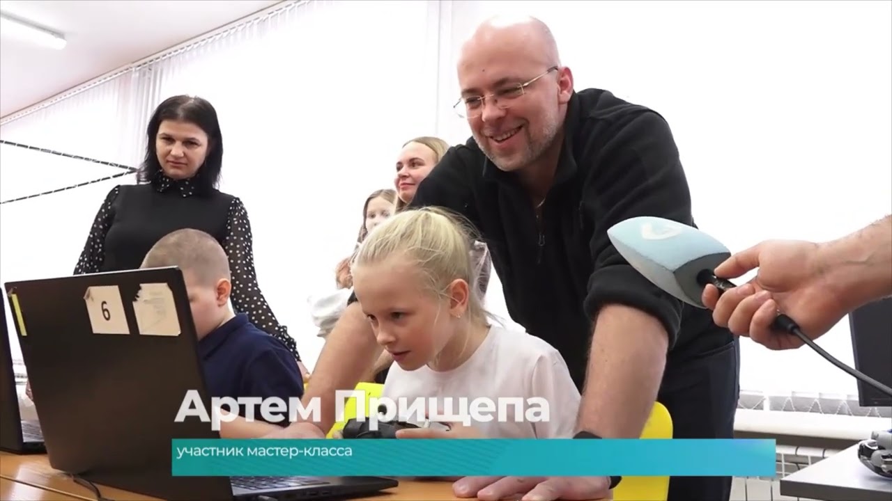 (2.03.2026) Участники семейного мастер-класса в школе №16 узнали, как создавать авиамодели