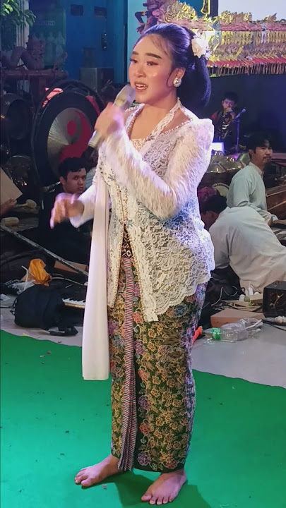Suaranya kalem dan bagus,.... Campursari Langgeng budoyo