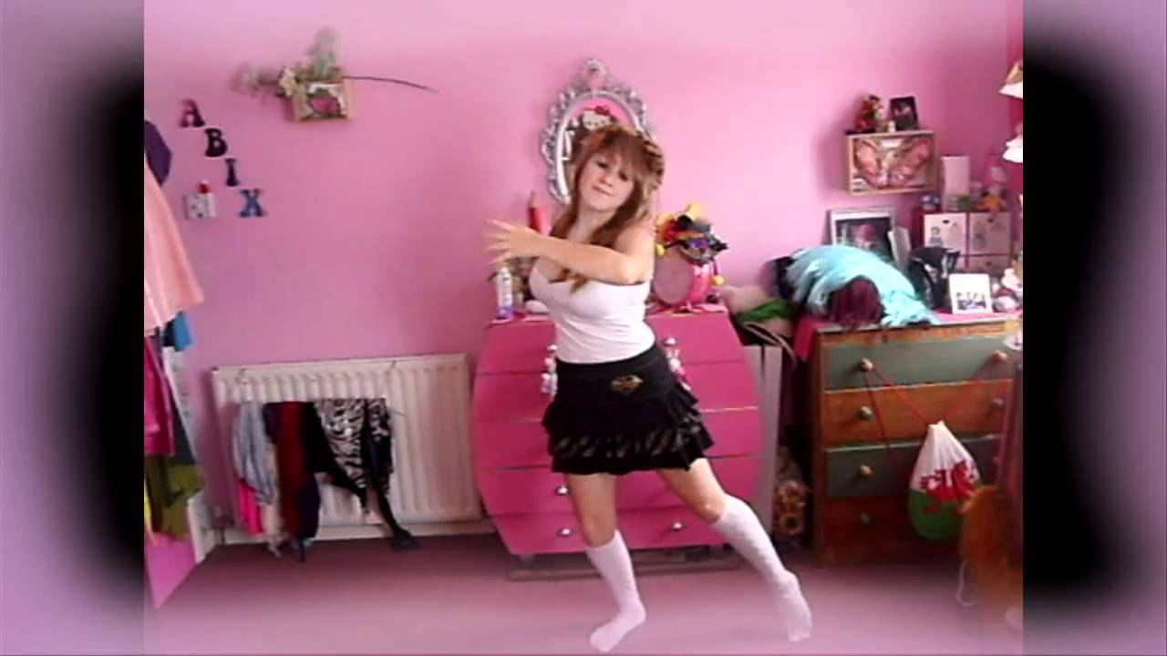 Renai Circulation Dance cover by xabiipopx