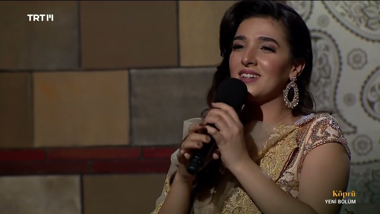 Senem Akdemir, Ahmet Tuzlu - Alaydım Elin Elime