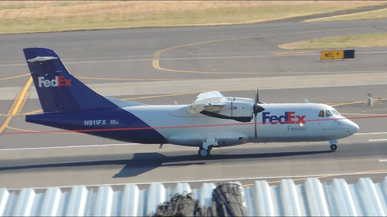 FedEx Feeder (Empire) ATR-42F [N911FX] landing in PDX - YouTube
