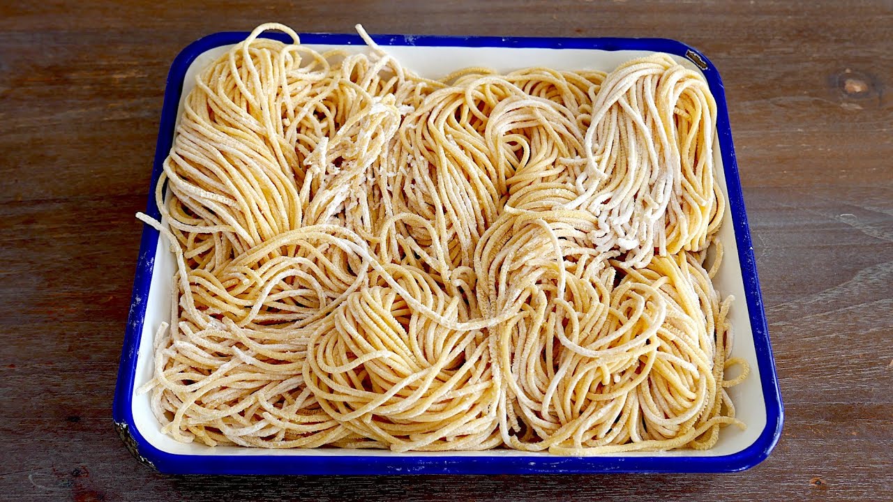 Making Pasta With the Philips Pasta Maker 