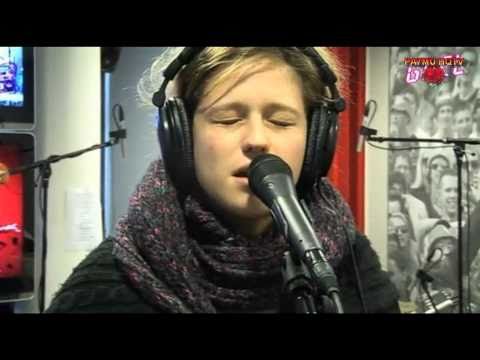 Selah Sue, Crazy suffering style Live