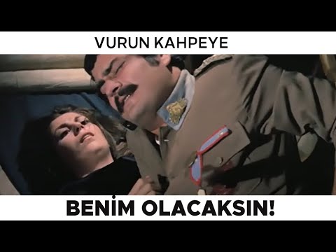 Vurun Kahpeye Türk Filmi | Yunan Kumandan, Aliye'ye S*aldırıyor
