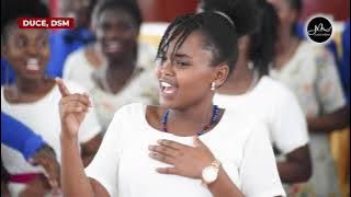 Wimbo wa Mchungaji Mwema ulivyoimbwa kwa mara ya kwanza na Kwaya ya Moyo Mt. wa Yesu DUCE
