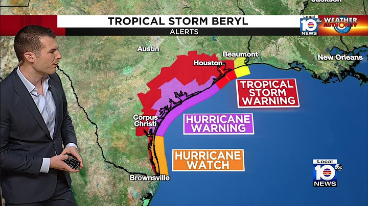 Texas prepares for Beryl storm surge, rain