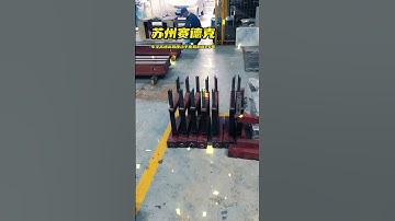 The bases of high-speed spindle dynamic balancing machines are queuing up for processing.