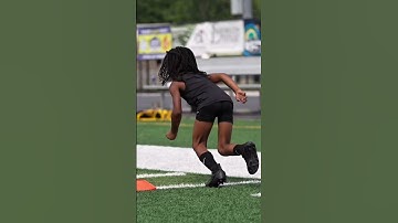 Thumbnail of Boom Jr 40 YARD DASH #reelsviralシ #boomjr #boomlumbus #boomfamily #fyp #foryou #trend #explore