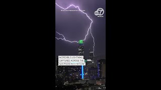 Incredible lightning strikes San Francisco skyline